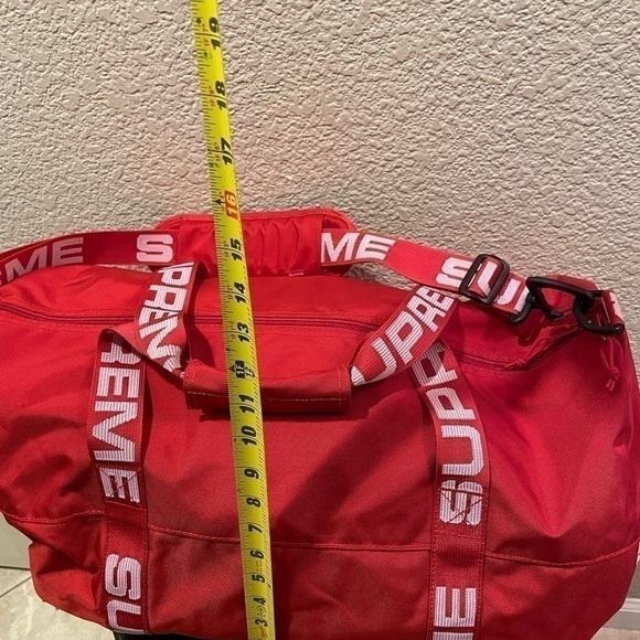 Authentic Supreme Duffle Bag - Picture 9 of 12